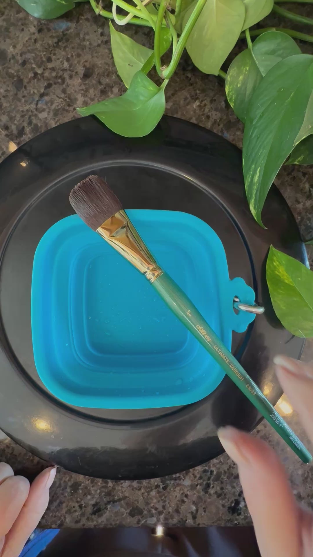 Silver Essentials Square Collapsible Water Bowl | 500 ml & 900 ml sizes | 1 Pk